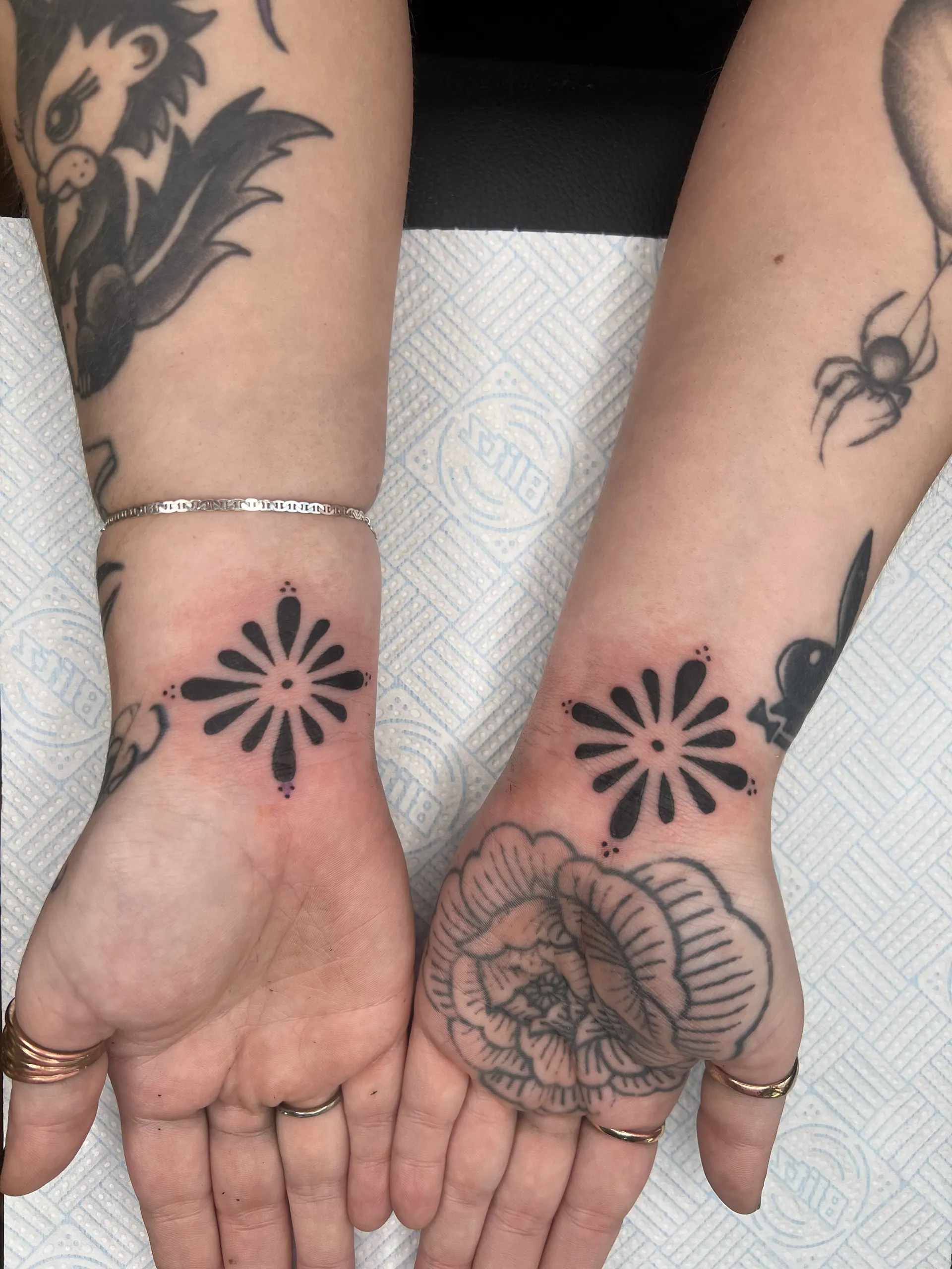 A tattoo by Mia